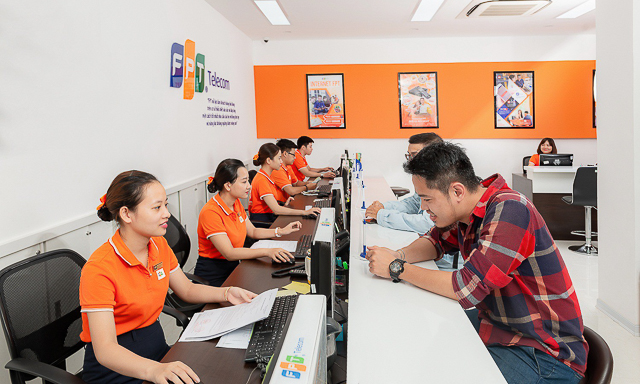 FPT Telecom tiếp tục tạm ứng cổ tức tiền mặt 20%.